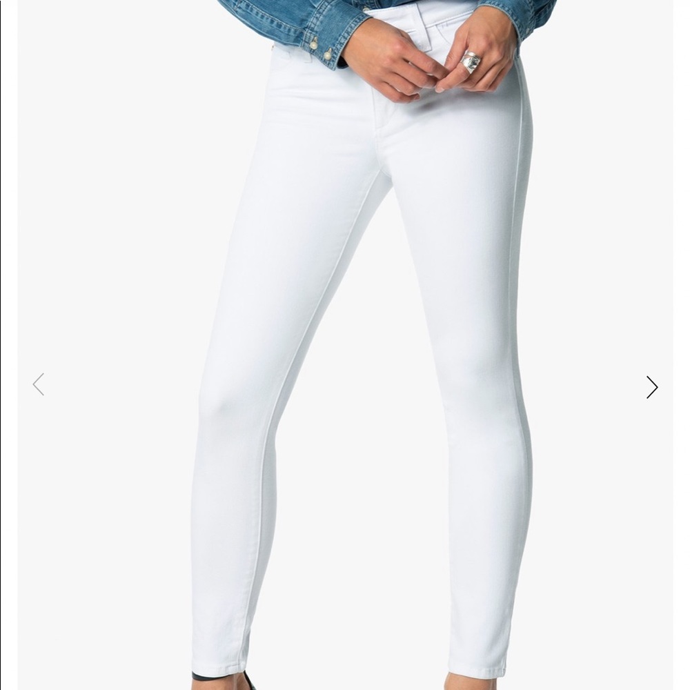 Joe’s Icon Skinny Jean